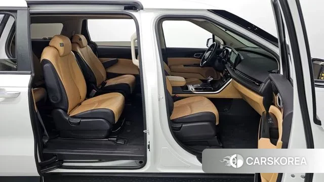 Kia Carnival 4th generation 2023 Белый из Кореи, фото 3