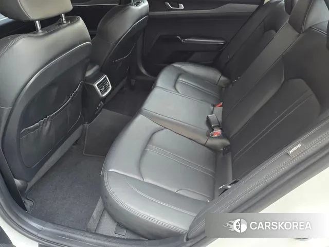 Kia K5 3rd generation 2021 Белый из Кореи, фото 3