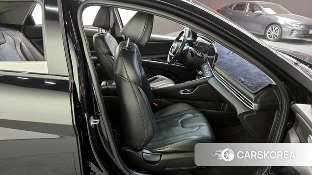 Hyundai Avante (CN7) 2020 Черный из Кореи, фото 3