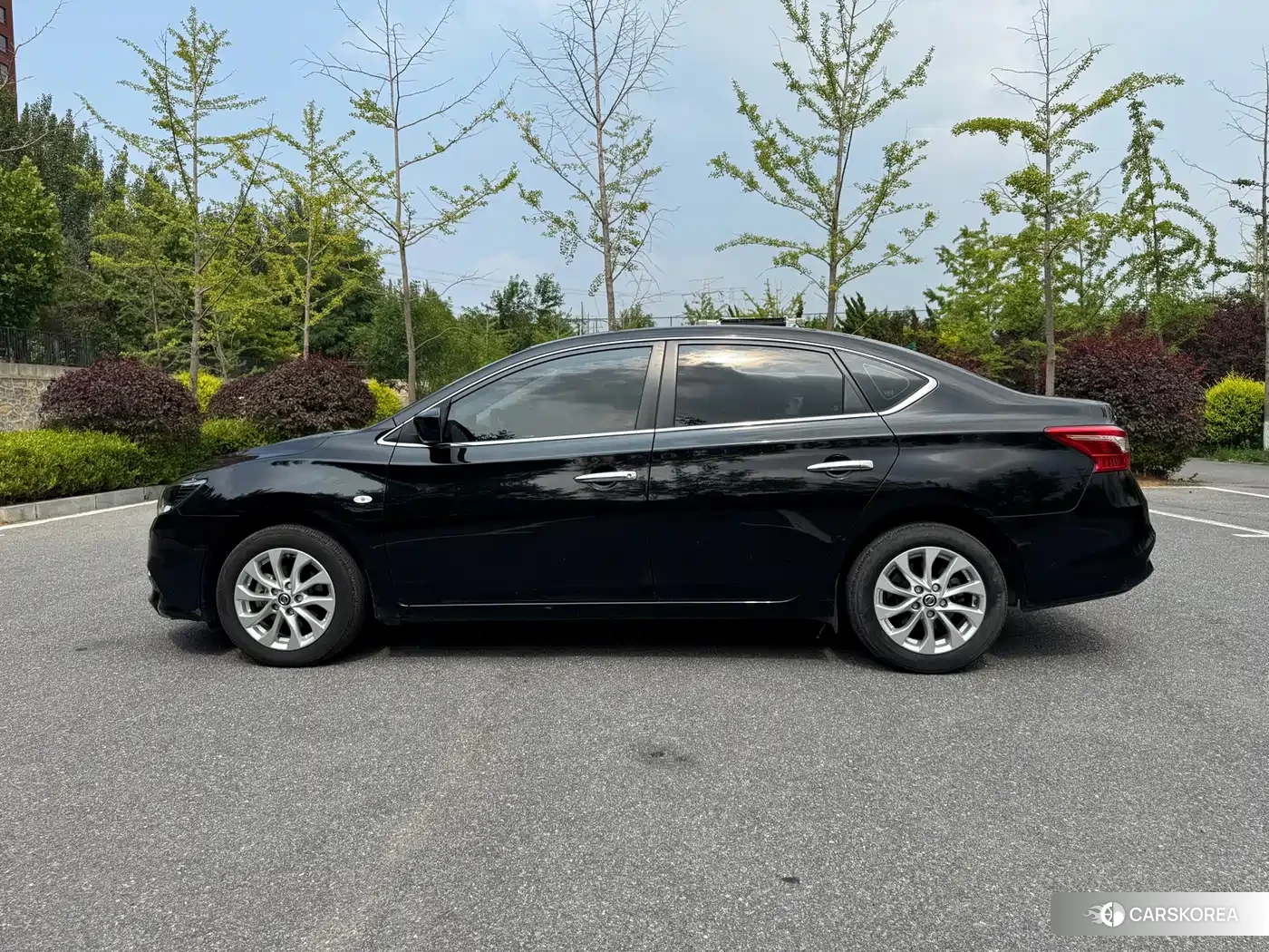Nissan Sylphy 2023 Черный из Китая, фото 3