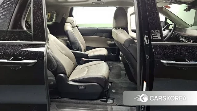 Kia The New Carnival 4th Generation 2024 Черный из Кореи, фото 3