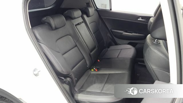 Kia Sportage The Bold 2021 Белый из Кореи, фото 3