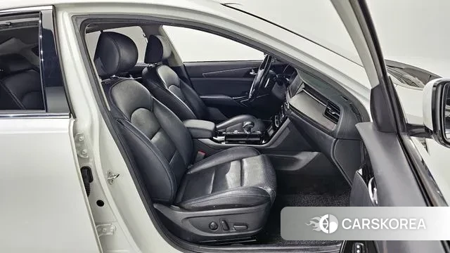 Kia K7 Premier 2019 Белый из Кореи, фото 3