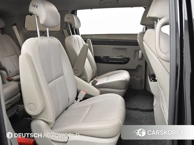 Kia The New Carnival 2019 Черный из Кореи, фото 3