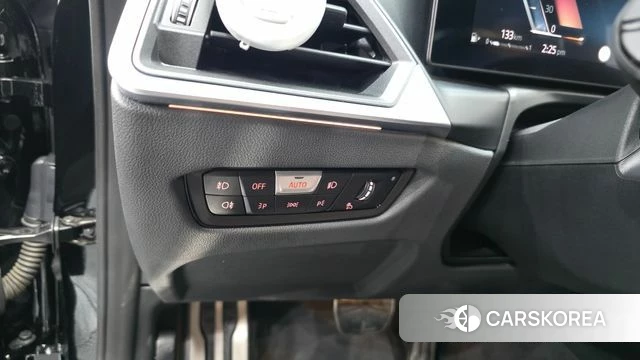 BMW 4 Series (G22) 2024 Черный из Кореи, фото 3
