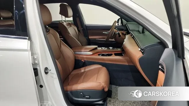 Genesis GV70 2022 Белый из Кореи, фото 3