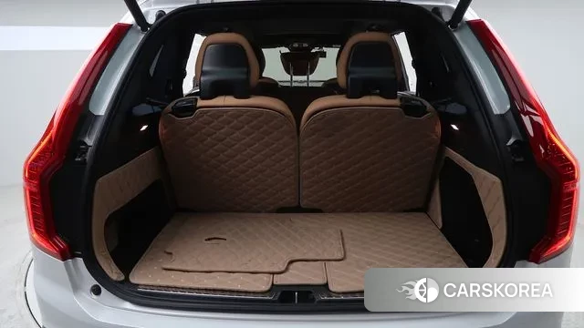 Volvo XC90 second Generation 2023 Белый из Кореи, фото 3