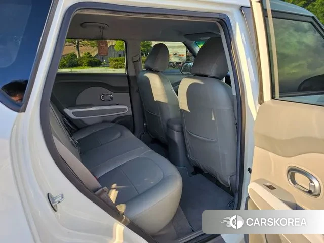 Kia Soul EV 2018 Белый из Кореи, фото 3