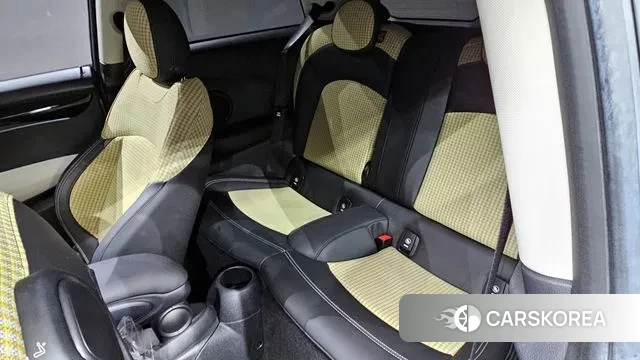 Mini Cooper 2021 Песочный из Кореи, фото 3