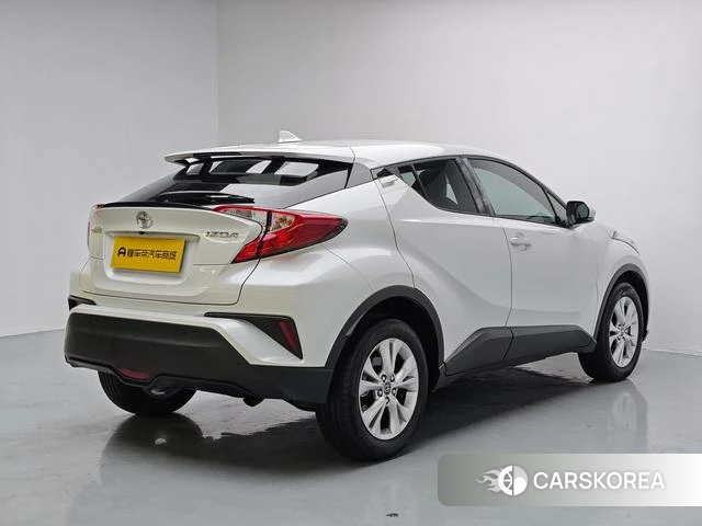 Toyota IZOA 2024 Белый из Китая, фото 3