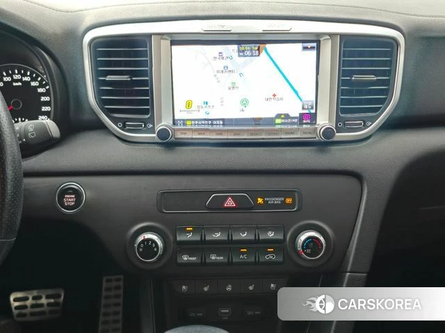 Kia Sportage The Bold 2021 Белый из Кореи, фото 3