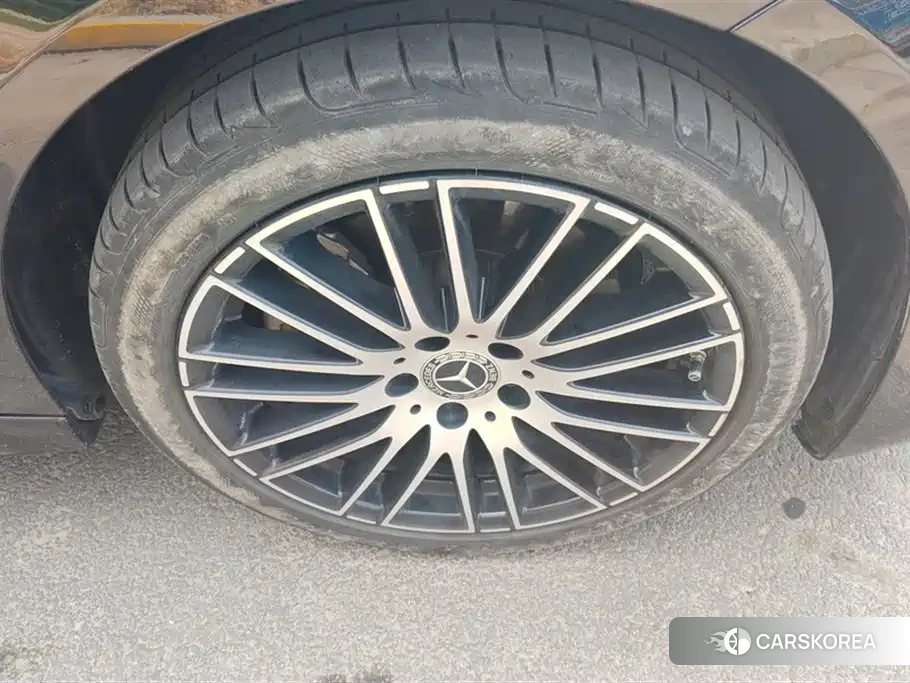 Mercedes-Benz C-class 2023 Черный из Китая, фото 3