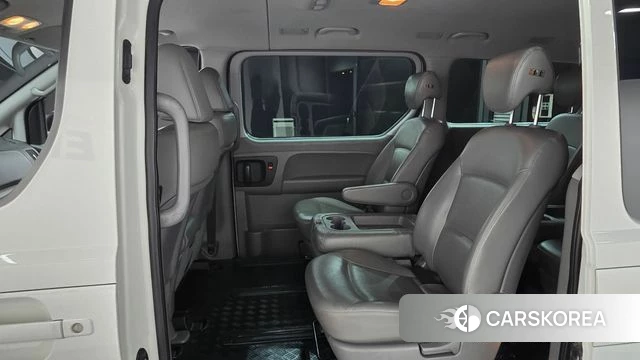 Hyundai The New Grand Starex 2018 Белый из Кореи, фото 3