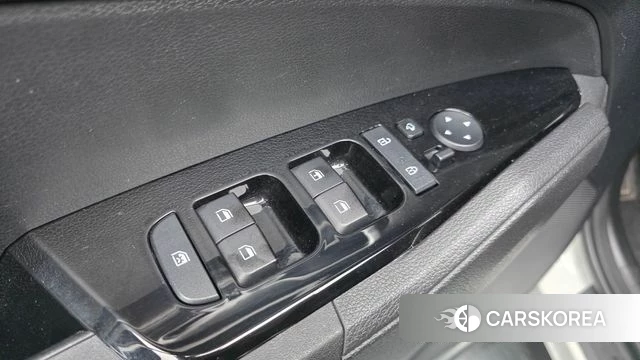 Kia Sportage 5th Generation 2022 Белый из Кореи, фото 3