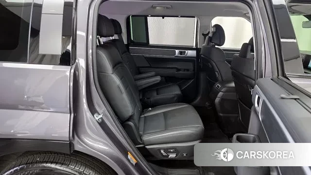 Hyundai Santa Fe (MX5) 2023 Серый из Кореи, фото 3