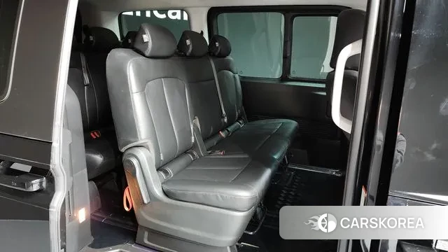 Hyundai Staria 2024 Черный из Кореи, фото 3