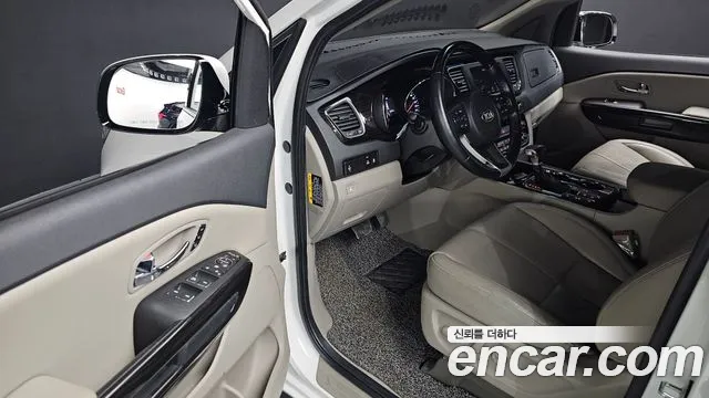 Kia The New Carnival id 2410995 из Кореи 3