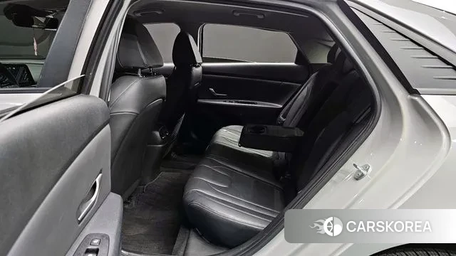 Hyundai Avante (CN7) 2021 Серебристо-серый из Кореи, фото 3