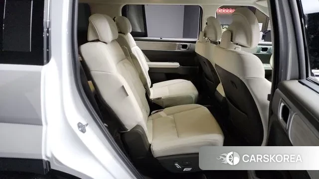 Hyundai Santa Fe (MX5) 2023 Белый из Кореи, фото 3