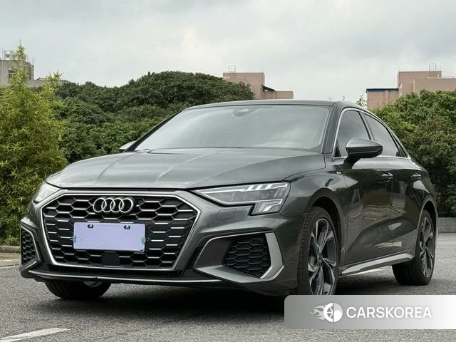 Audi A3 2024 Темно-серый из Китая, фото 3