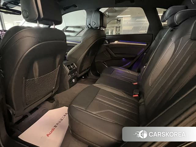 Audi Q5L 2025 Черный из Китая, фото 3