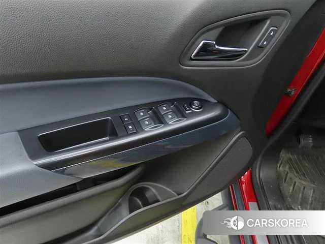 Chevrolet (GM Daewoo) Real New Colorado 2020 Красный из Кореи, фото 3