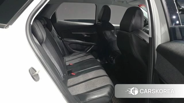 Peugeot 3008 second generation 2019 Белый из Кореи, фото 3