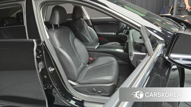 Hyundai Grandeur (GN7) 2023 Черный из Кореи, фото 3