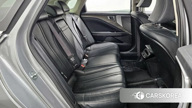 Kia K8 2024 Серебристо-серый из Кореи, фото 3