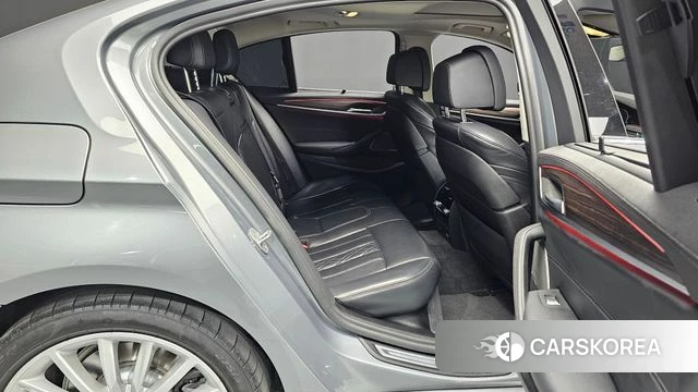 BMW 5 Series (G30) 2022 Серый из Кореи, фото 3