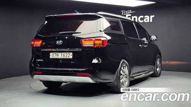 Kia All New Carnival 2018 Черный из Кореи, фото 3