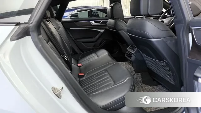 Audi A7 (4K) 2023 Белый из Кореи, фото 3