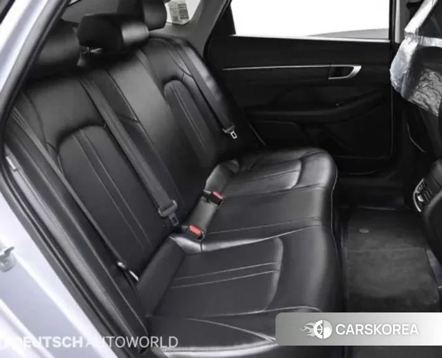 Hyundai Sonata D Edge (DN8) 2024 Серебряный из Кореи, фото 3