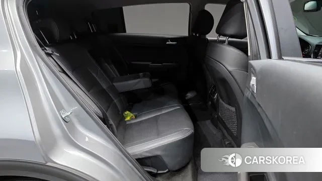 Kia Sportage The Bold 2021 Серый из Кореи, фото 3