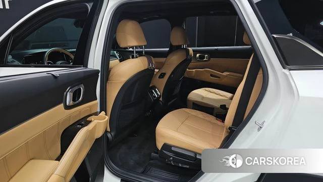 Kia Sorento 4th Generation 2023 Белый из Кореи, фото 3