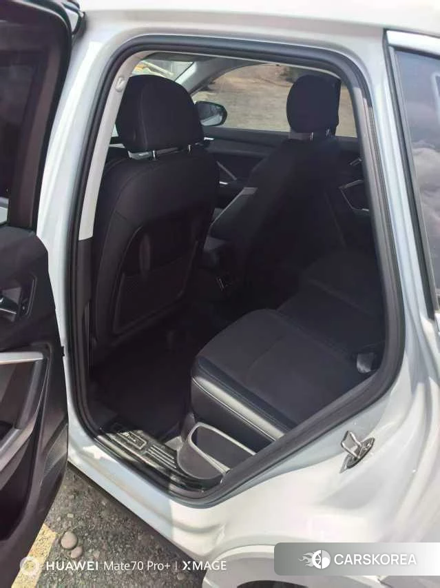Audi Q3 2023 Белый из Китая, фото 3