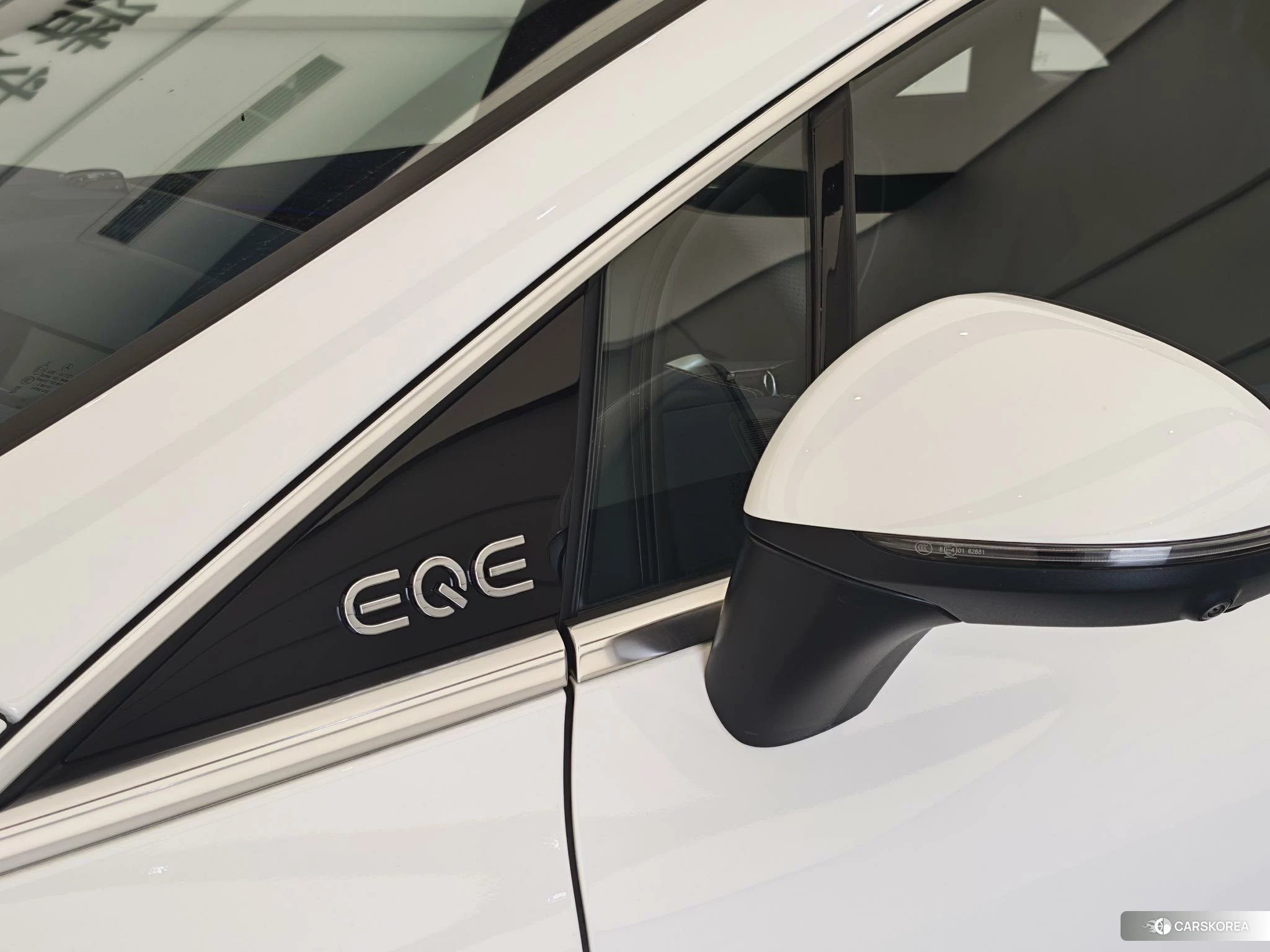 Mercedes-Benz EQE 2024 Белый из Китая, фото 3