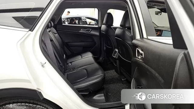 Kia The New Sportage 5th Generation 2025 Белый из Кореи, фото 3