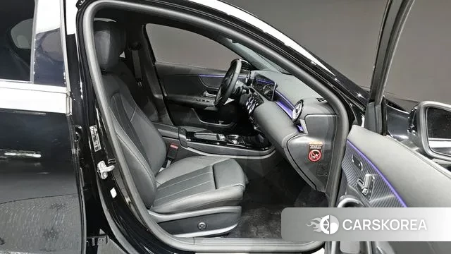 Mercedes-Benz A-Class W177 2025 Черный из Кореи, фото 3