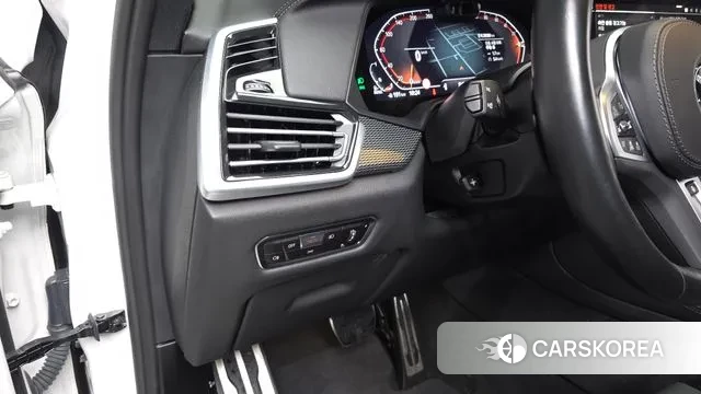 BMW X5 (G05) 2023 Белый из Кореи, фото 3