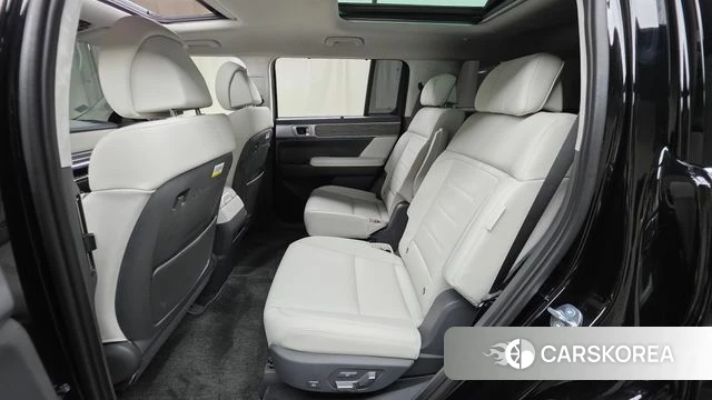 Hyundai Santa Fe (MX5) 2024 Черный из Кореи, фото 3