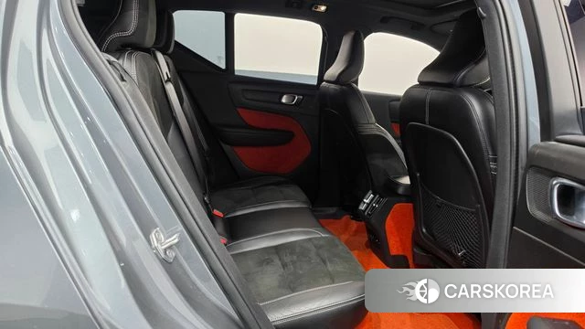 Volvo XC40 2018 Серый из Кореи, фото 3