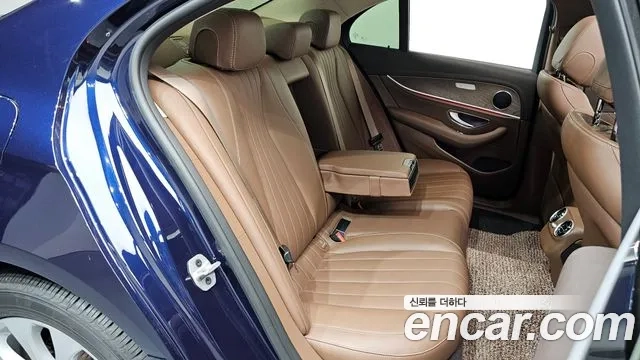 Mercedes-Benz E-Class W213 2020 Синий из Кореи, фото 3