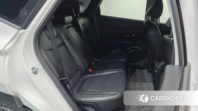 Hyundai The New Tucson (NX4) 2024 Белый из Кореи, фото 3