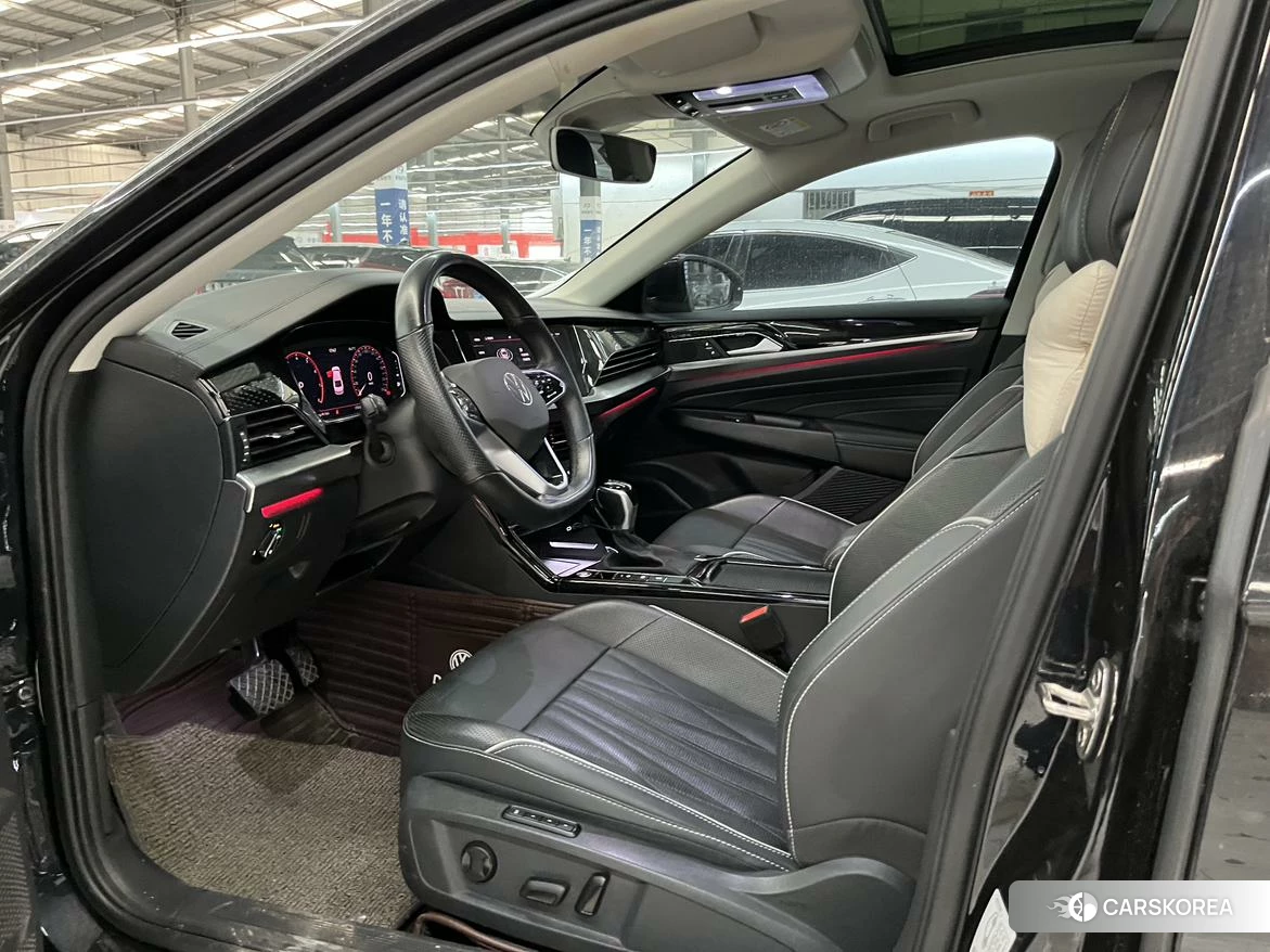 Volkswagen Passat 2021 Черный из Китая, фото 3