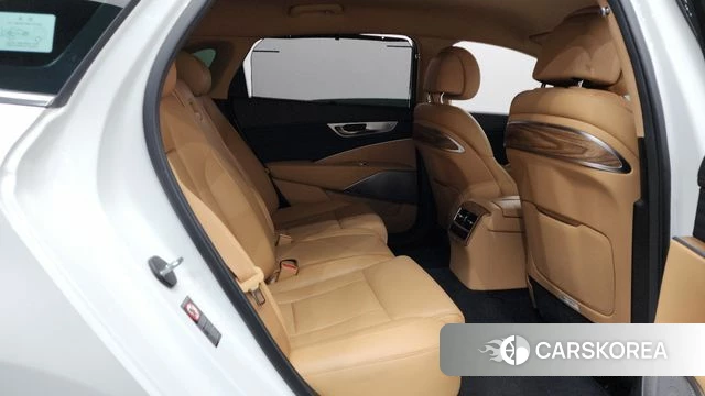 Kia The New K9 2nd generation 2021 Белый из Кореи, фото 3