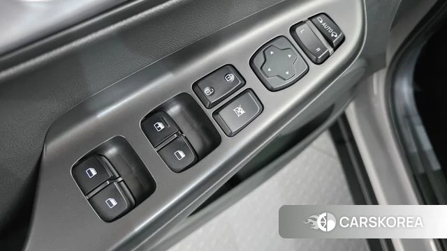 Hyundai The New Kona Hybrid 2021 Серебристо-серый из Кореи, фото 3