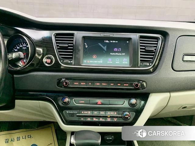Kia The New Carnival 2019 Жемчужный цвет из Кореи, фото 3