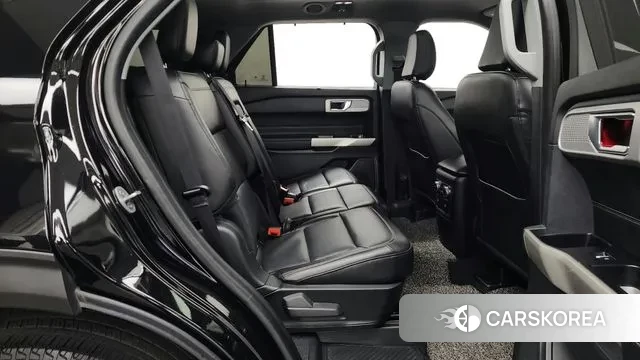 Ford Explorer 6th Generation 2022 Черный из Кореи, фото 3