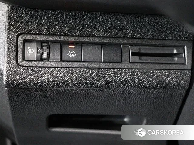 Peugeot 3008 second generation 2022 Черный из Кореи, фото 3